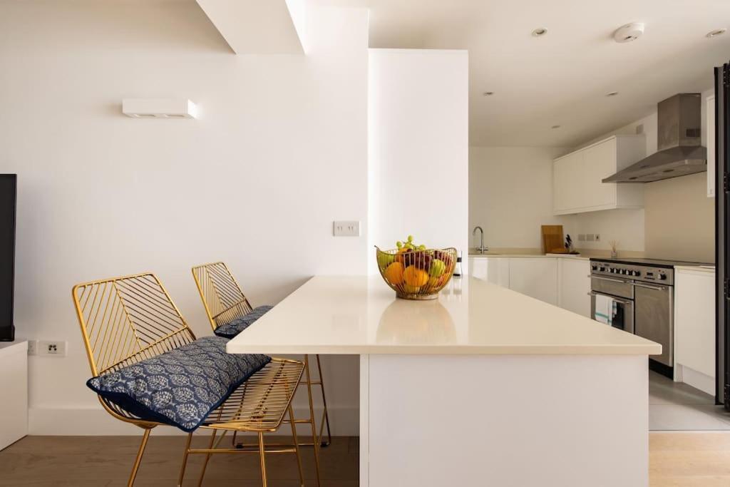 Wild Roses Serviced Apartments - Borough Londra Exterior foto