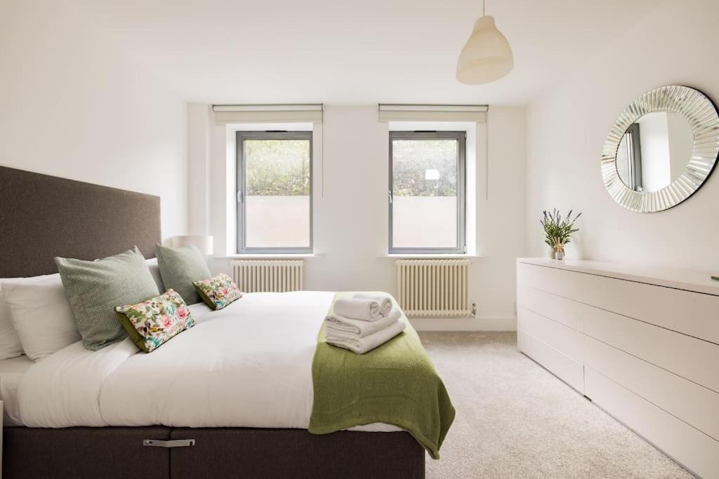 Wild Roses Serviced Apartments - Borough Londra Exterior foto